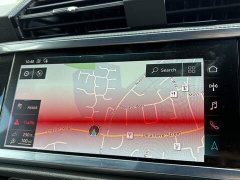 Audi Q3 TFSI CoD S line - U712