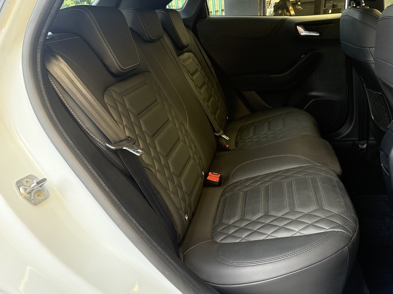 Ford Puma T EcoBoost MHEV ST-Line Vignale - U718