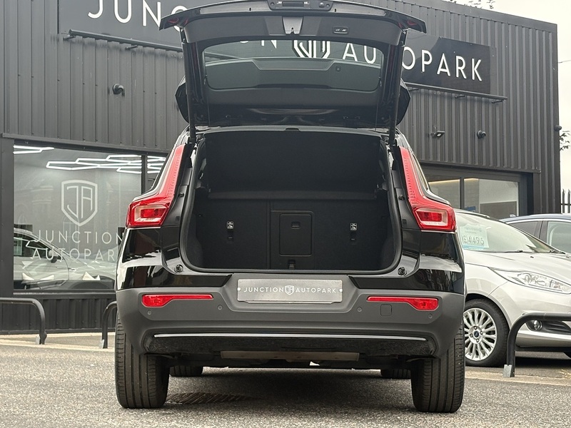 Volvo XC40 h T4 Plus - U727