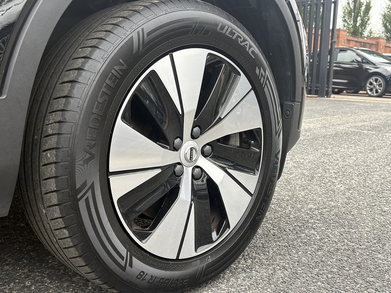 Volvo XC40 h T4 Plus - U727