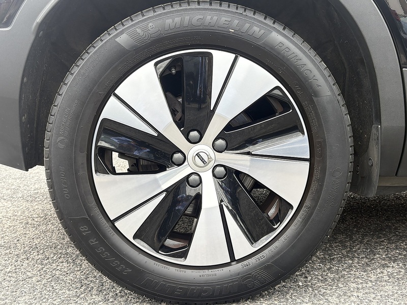 Volvo XC40 h T4 Plus - U727