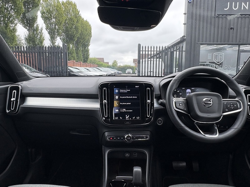 Volvo XC40 h T4 Plus - U727