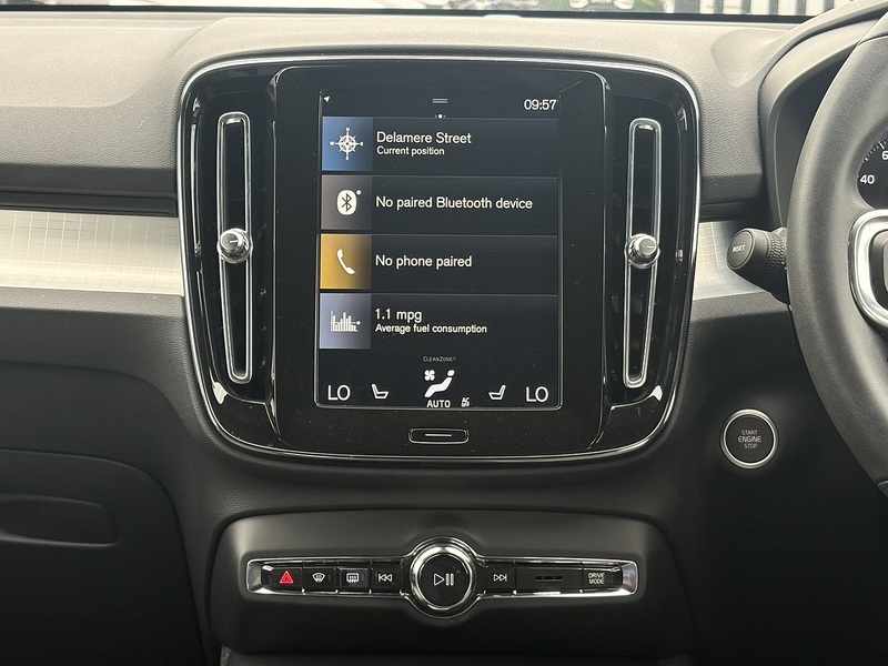 Volvo XC40 h T4 Plus - U727