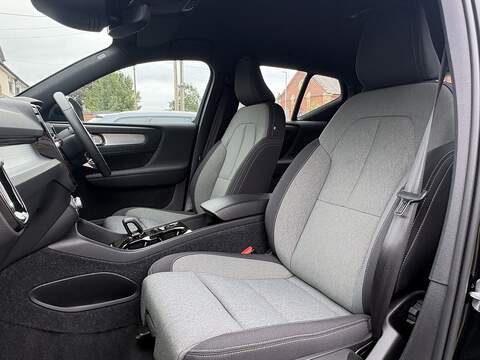 Volvo XC40 h T4 Plus - U727
