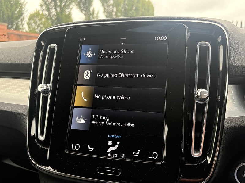 Volvo XC40 h T4 Plus - U727