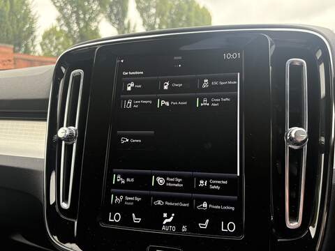 Volvo XC40 h T4 Plus - U727