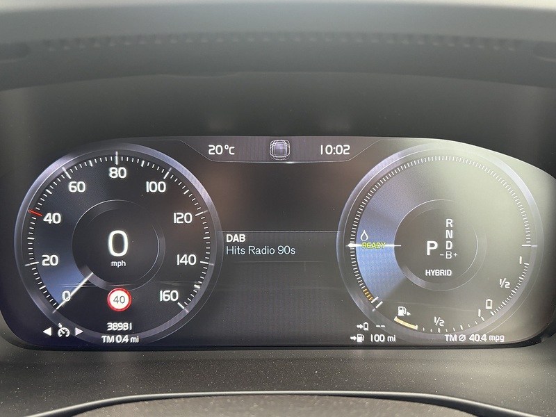 Volvo XC40 h T4 Plus - U727