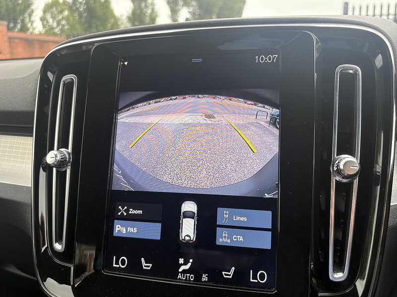 Volvo XC40 h T4 Plus - U727