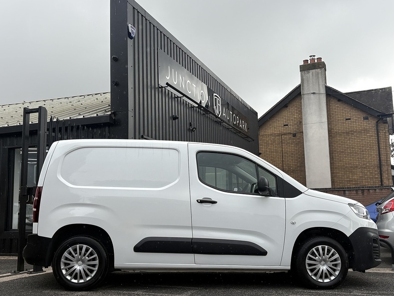 Citroen Berlingo BlueHDi 650 Enterprise M - U731