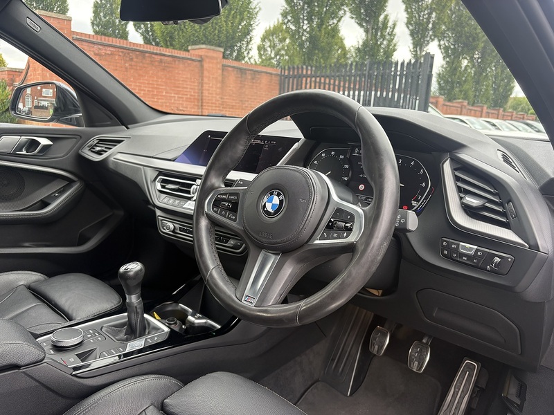 BMW 1 Series 118i M Sport - U734