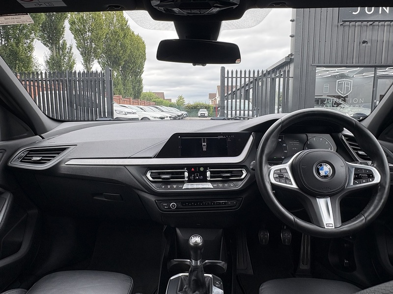 BMW 1 Series 118i M Sport - U734
