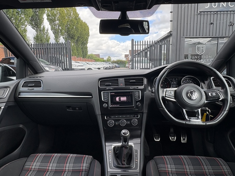 Volkswagen Golf TSI BlueMotion Tech GTI Launch - U737