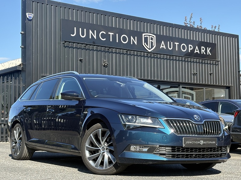 Skoda Superb TDI Laurin & Klement - U740