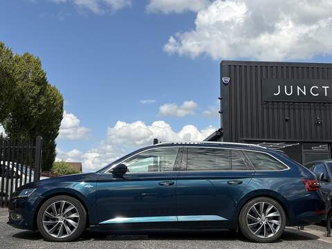 Skoda Superb TDI Laurin & Klement - U740