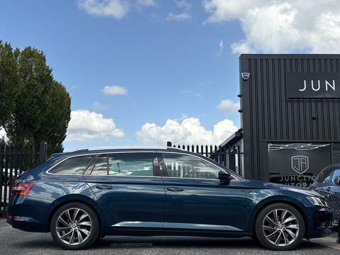 Skoda Superb TDI Laurin & Klement - U740