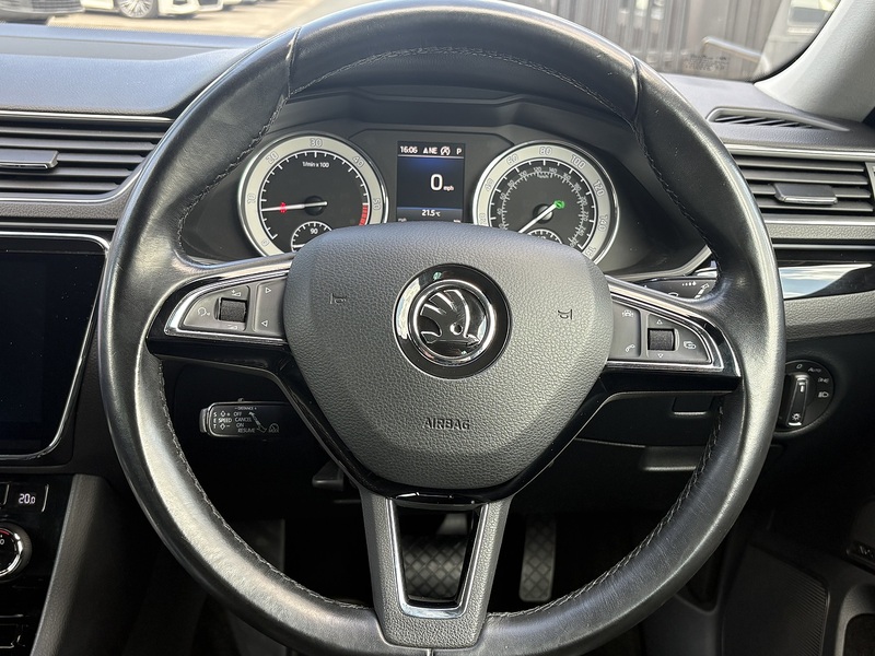 Skoda Superb TDI Laurin & Klement - U740