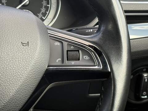 Skoda Superb TDI Laurin & Klement - U740