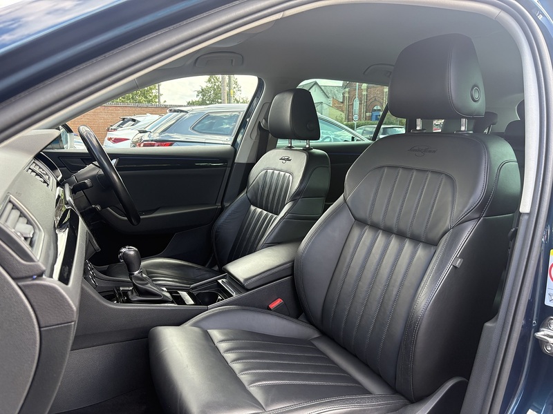 Skoda Superb TDI Laurin & Klement - U740