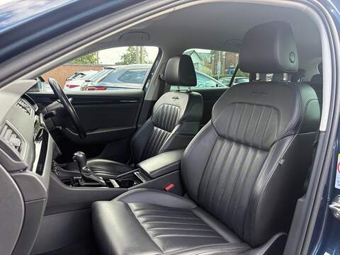 Skoda Superb TDI Laurin & Klement - U740