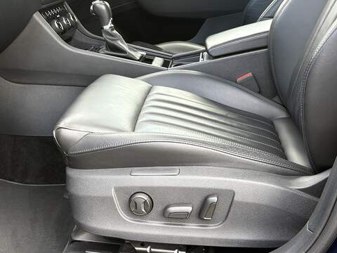Skoda Superb TDI Laurin & Klement - U740