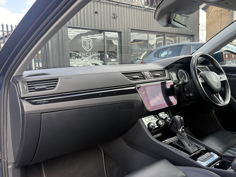 Skoda Superb TDI Laurin & Klement - U740