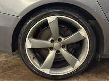 Audi A4 TDI Black Edition 