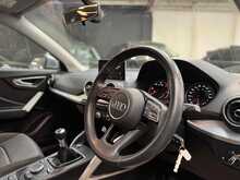 Audi Q2 TDI Sport 