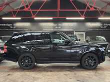 Land Rover Range Rover D300 MHEV Vogue SE 
