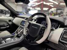 Land Rover Range Rover Sport P575 V8 SVR 