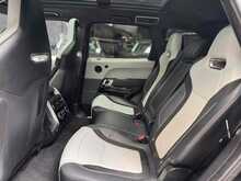 Land Rover Range Rover Sport P575 V8 SVR 