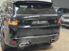 Land Rover Range Rover Sport P575 V8 SVR 