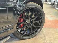 Land Rover Range Rover Sport P575 V8 SVR 