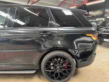Land Rover Range Rover Sport P575 V8 SVR 