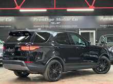 Land Rover Discovery SD V6 HSE 