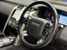 Land Rover Discovery SD V6 HSE 