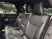 Land Rover Discovery SD V6 HSE 