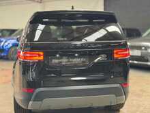 Land Rover Discovery SD V6 HSE 