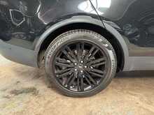 Land Rover Discovery SD V6 HSE 