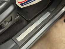 Land Rover Discovery SD V6 HSE Luxury 