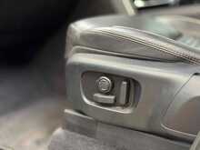 Land Rover Discovery SD V6 HSE Luxury 