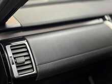 Land Rover Discovery SD V6 HSE Luxury 