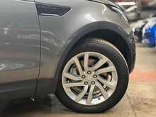 Land Rover Discovery SD V6 HSE Luxury 