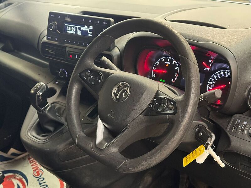 Vauxhall Combo Turbo D 2300 Sportive - U662
