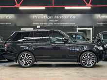 Land Rover Range Rover SD V8 Autobiography 