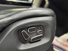 Land Rover Range Rover SD V8 Autobiography 