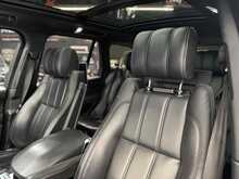 Land Rover Range Rover SD V8 Autobiography 