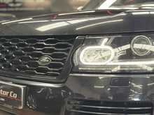 Land Rover Range Rover SD V8 Autobiography 