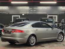 Jaguar XF d V6 Luxury 