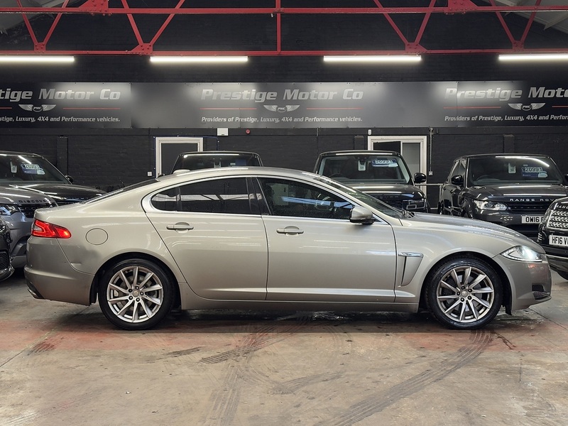 Jaguar XF d V6 Luxury - U694