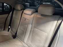 Jaguar XF d V6 Luxury 